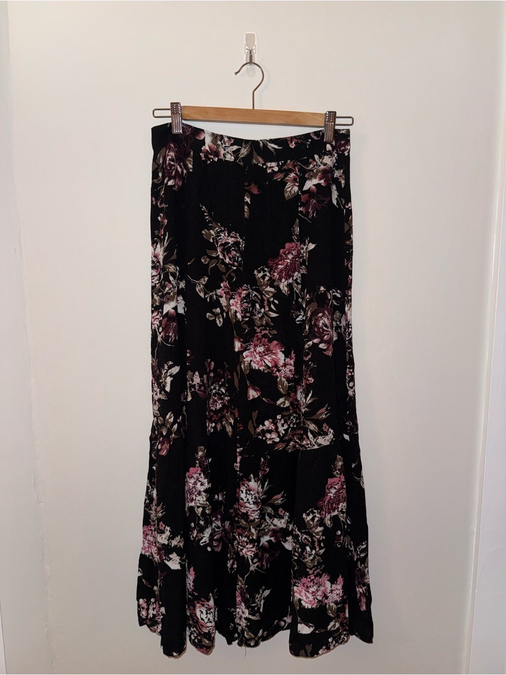 Floral Button-Front Black Maxi Skirt - Pink Floral - Picture 2 of 6
